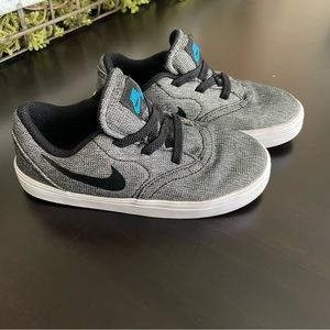 Nike SB - size 10